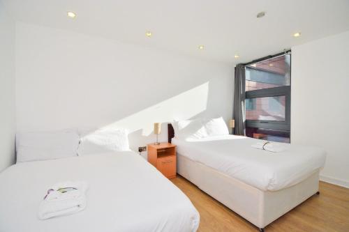 Apartment Wharf - Canary South, , London