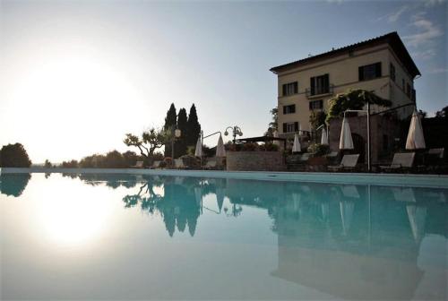 Villa Curina Resort