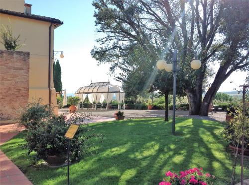 Villa Curina Resort