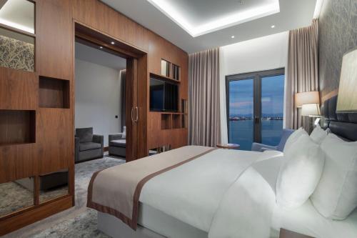 Holiday Inn Istanbul - Tuzla Bay, an IHG Hotel