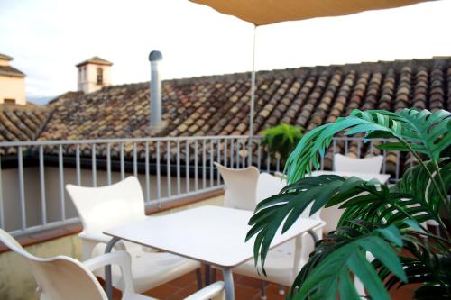 Laurel Suites Apartments, Granada (photo 6)
