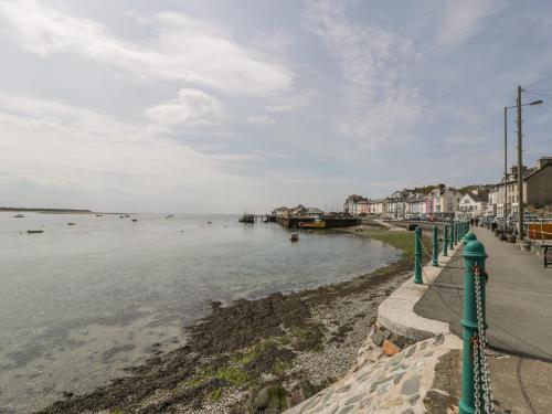 Ty Gwyn Aberdovey - image 9