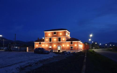  Taverna Ferrigno in 84034 Padula