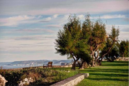 花園, 皮諾斯旅館 (Hospederia Los Pinos) in 利亞內斯