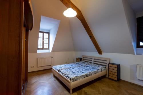 St Nicholas Apartments