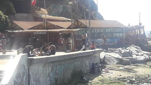 "ERyMAR" CASA PARA FAMILIAS A PASOS DE CALETA HORCON