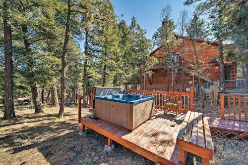 Ruidoso Antler Mountain Lodge - Game Room Hot Tub - image 5