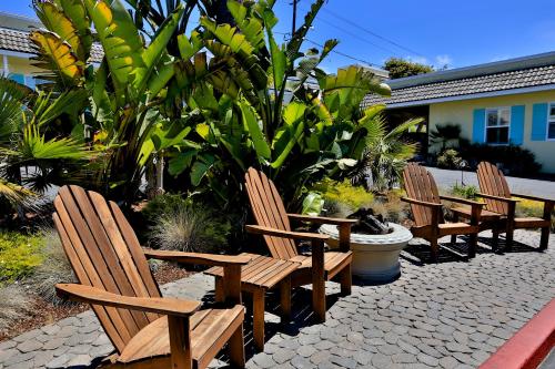 Vista exterior, Beach Bungalow Inn and Suites in Baía do Morro (CA)