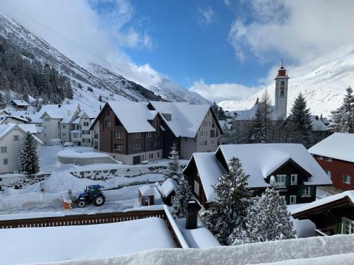 A környék, Alpenhotel Schlussel in Andermatt