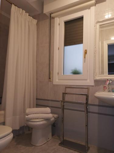 Habitación con baño privado en Bilbao 4