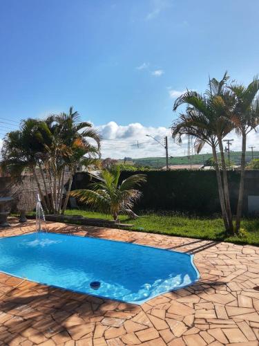 Casa com Piscina Brotas/Patrimônio.