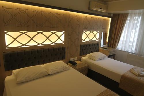 Grand Liza Hotel - image 3