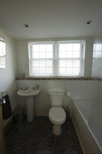 Harviestoun House – Dollar