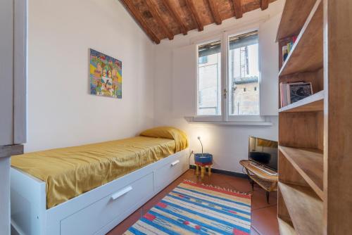 Three bedrooms in world-famous Via Giulia - Wifi A/C Washing machine - image 10
