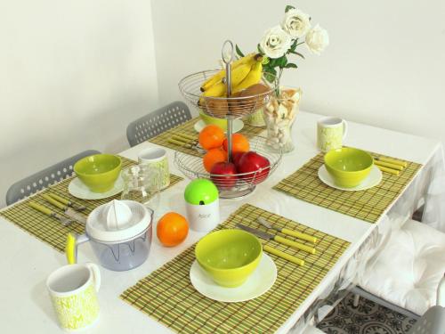 Cosmo Grey - image 7