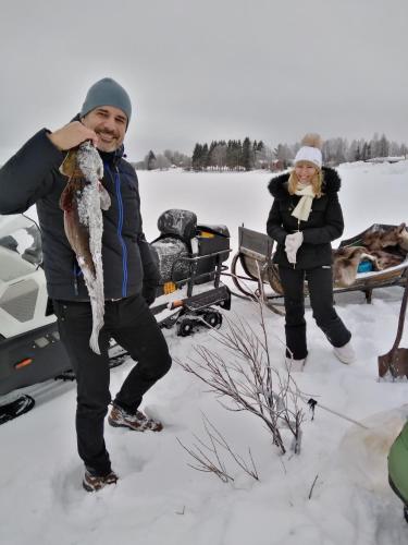 Arctic Guesthouse & Igloos - image 12