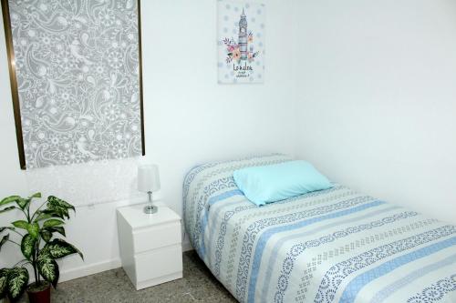 Cosmo Grey - image 5