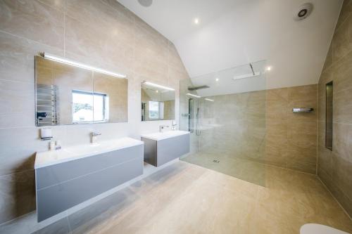 Carus House @ Carus Green - image 11