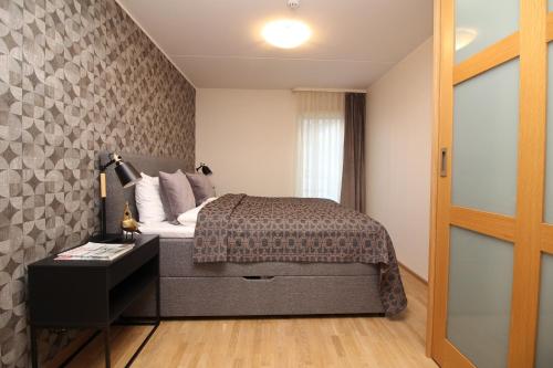 Three-Bedroom Apartment image 9