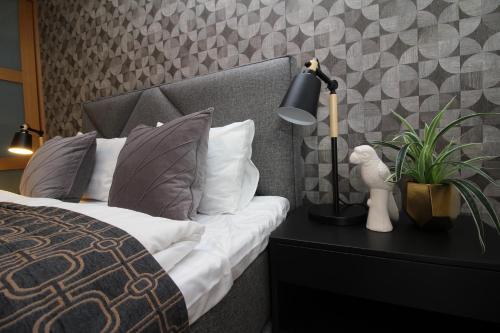 Three-Bedroom Apartment image 7