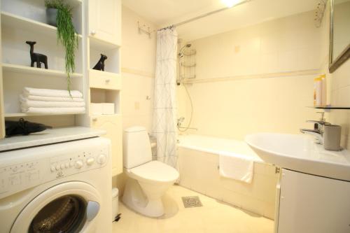 Three-Bedroom Apartment image 6