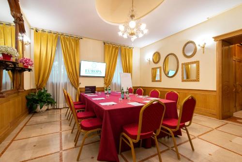 Meeting room / ballrooms, Grand Hotel Europa in Molo Beverello
