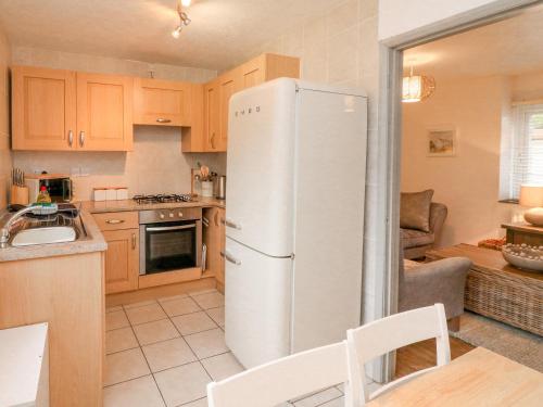 Kingfisher Cottage Ilfracombe - main image