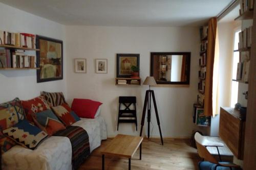 Superb cozy studio near MONTMARTRE and PIGALLE