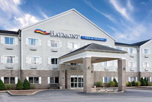 Baymont by Wyndham Lawrenceburg - Hotel