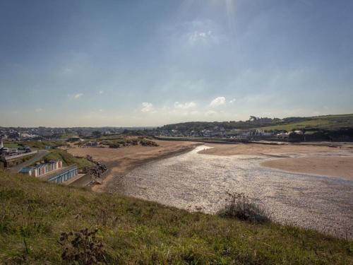 The Retreat Lifton - image 5