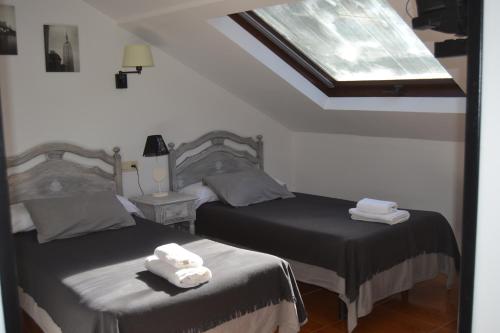 HABITACIONES EL COTERIN - main image