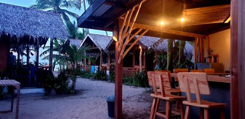 Zhaya's Beach & Cottages