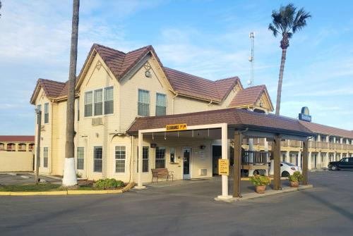 . Days Inn by Wyndham Westley