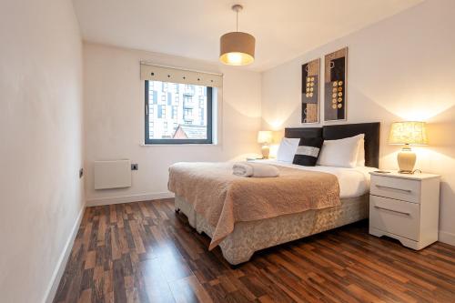 Dreamhouse Apartments Manchester City West