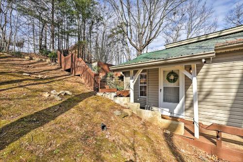 Lakeview Hideaway on Carters Boat and Hike! - image 5