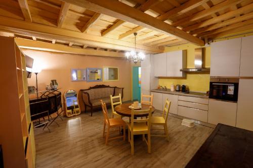 Rome old town luxury loft, Řím (fotografie 4)