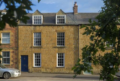 2 London Road Terrace, , Gloucestershire