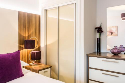 Golf Apartment @ Carus Green - image 11
