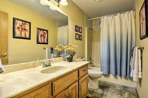 Bella Vista Home about 7 Mi to Slaughter Pen Trail! - image 9