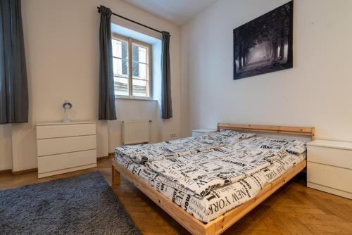 St Nicholas Apartments for 11