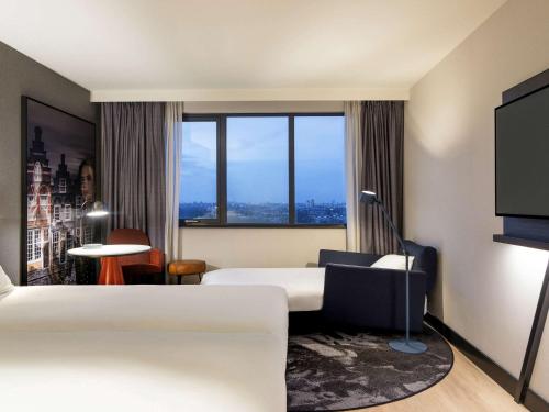 Double Privilege with Single Sofabed