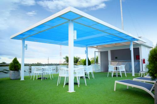 Hotel Gran Costa Azul in ปวยร์โต บาริโอส