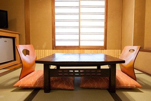 ホテル江戸屋
