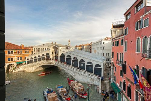 Vip Venice Apartments and Rooms Rialto Bridge, Venedig