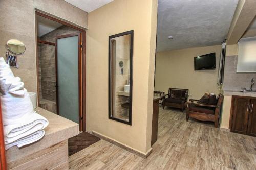 Junior Suite image 7