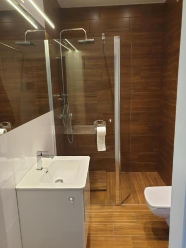 Apartament w zieleni do wynajęcia blisko jeziora