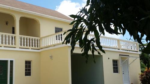 Hotellet från utsidan, Manuae House of Birds 1 in St. Kitts