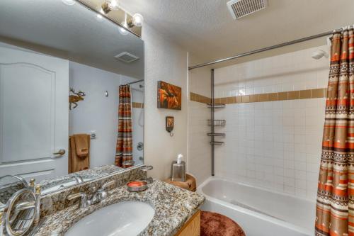 Revett Retreat - image 9