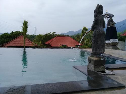 Svømmebasseng, Eliska Sari Bungalow Sumberkima in Pemuteran