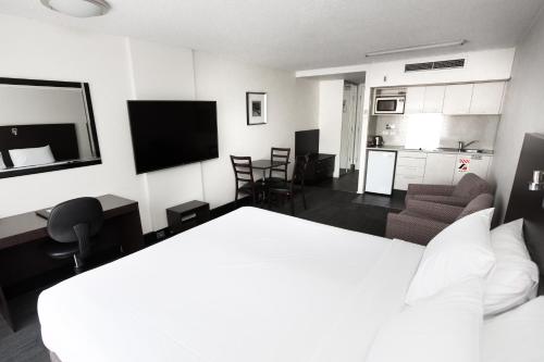 St Ives Apartments, Hobart